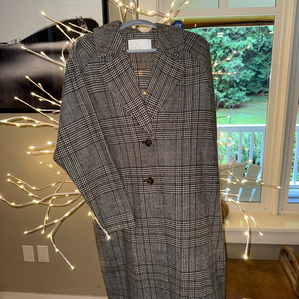 OAK + FORT Houndstooth Coat in Black and White